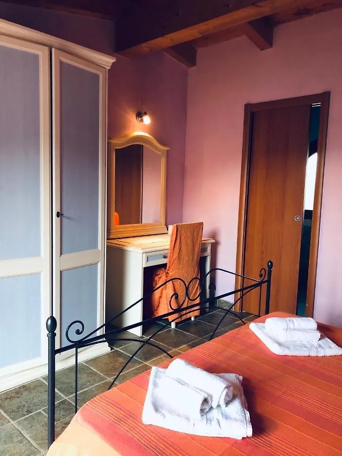 Trasicca B&B Brunella 0*,